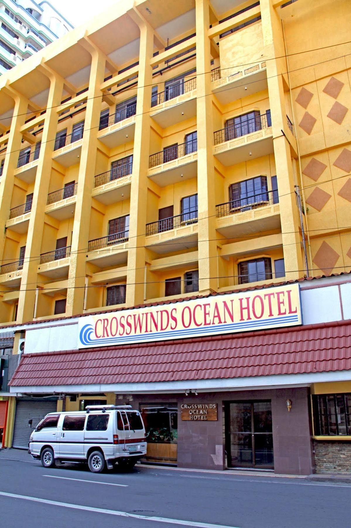 Crosswinds Ocean Hotel Paranaque City Exteriör bild